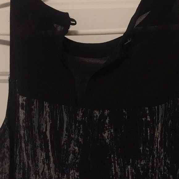 Black and Grey dress - Picture 3 of 4